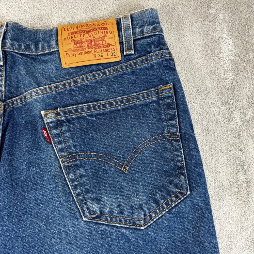Levi's‎ 378 Y2K 2001 Relaxed Straight leg Jeans Mens 36x32 Blue Good Faded